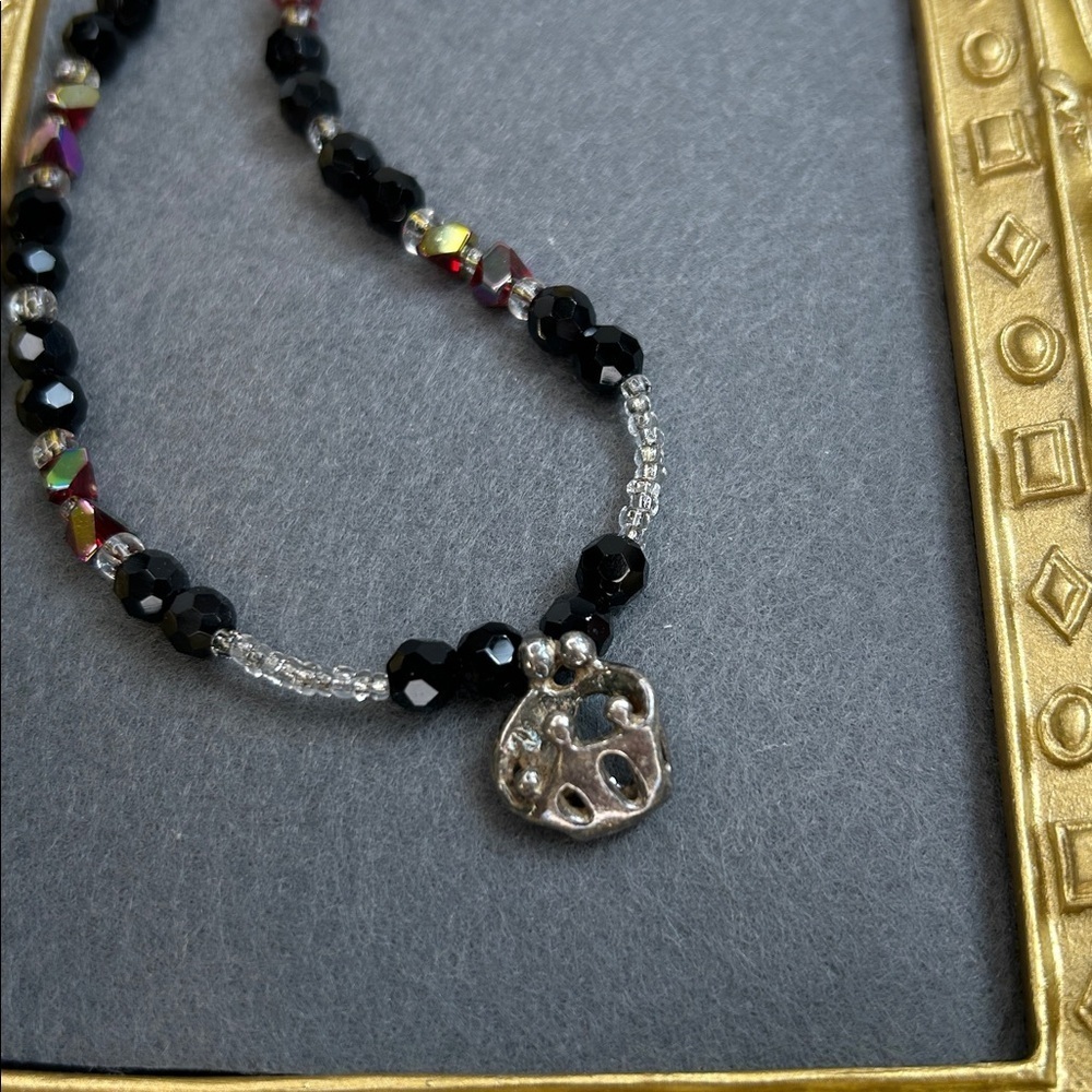 Elegant Black Necklace with sterling 925 "Circle of Love Family of 5”pendant